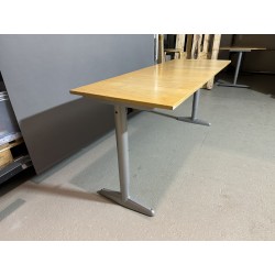 IKEA Galant Schreibtisch...